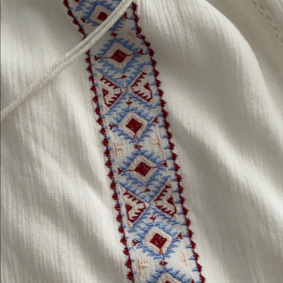 Off the Shoulder Embroidered Dress - Picture 2 of 3